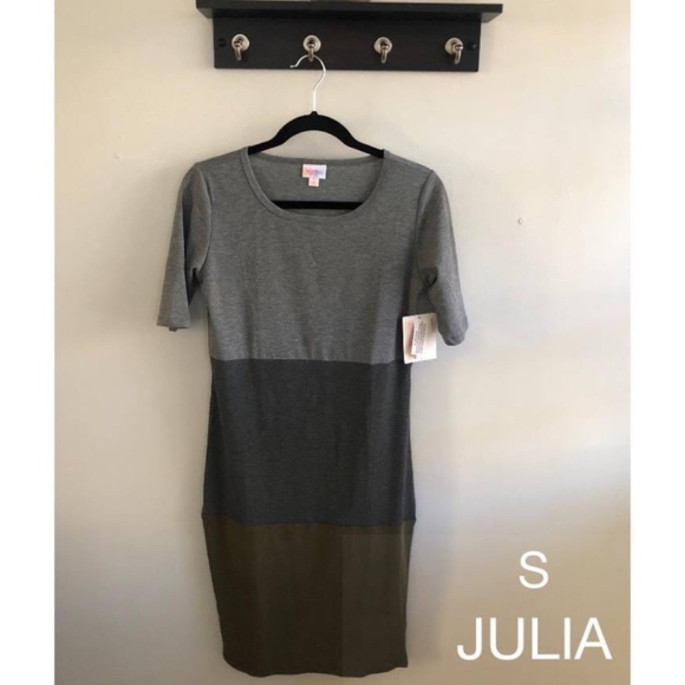 NWT MUST HAVE! Lularoe S Julia Dress